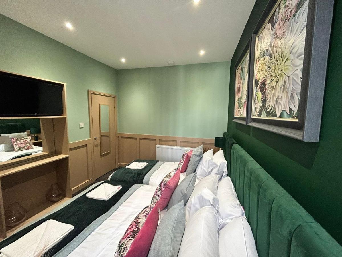 Strawberry Fields Suite By Sasco Apartments Blackpool Exteriör bild