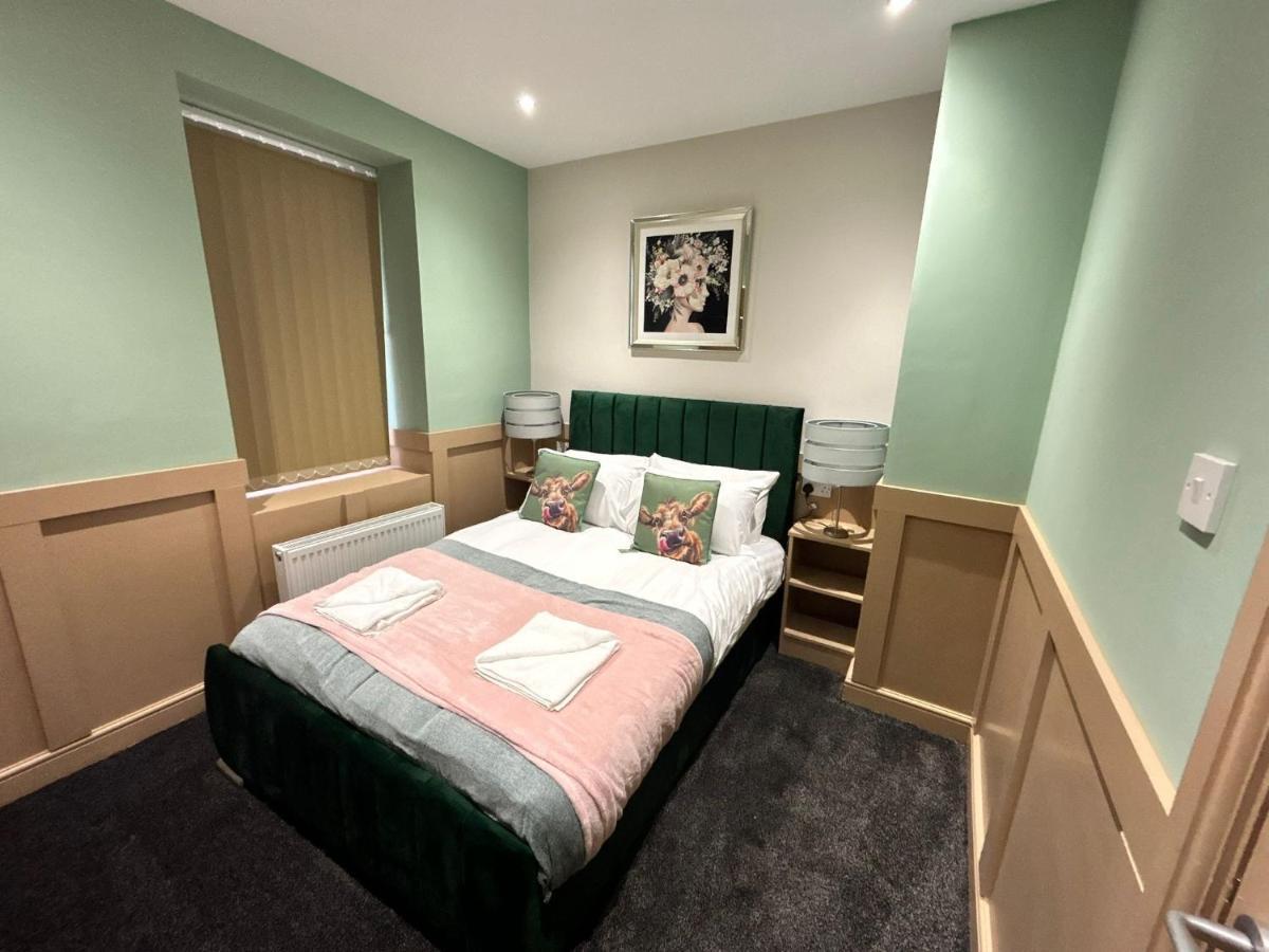 Strawberry Fields Suite By Sasco Apartments Blackpool Exteriör bild